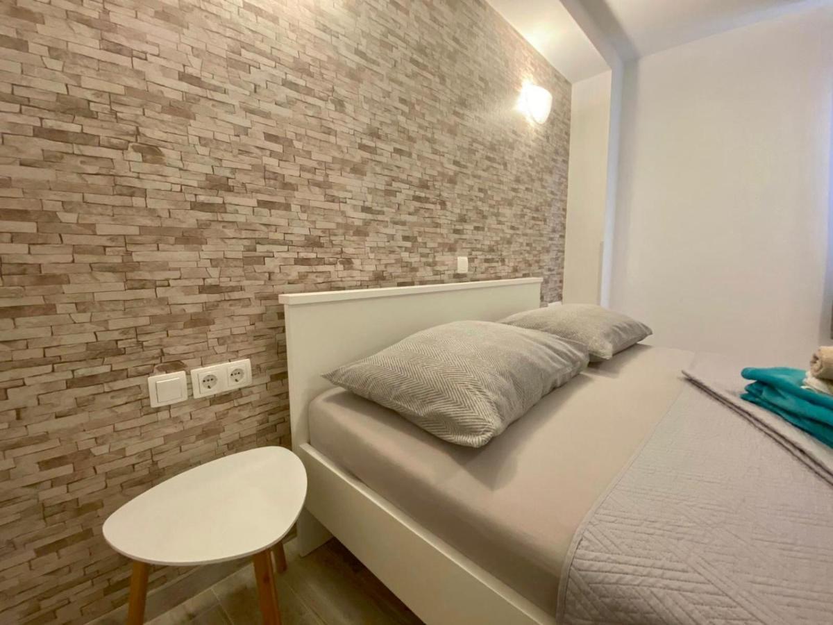 Apartments King - City Center โนวาลยา ภายนอก รูปภาพ
